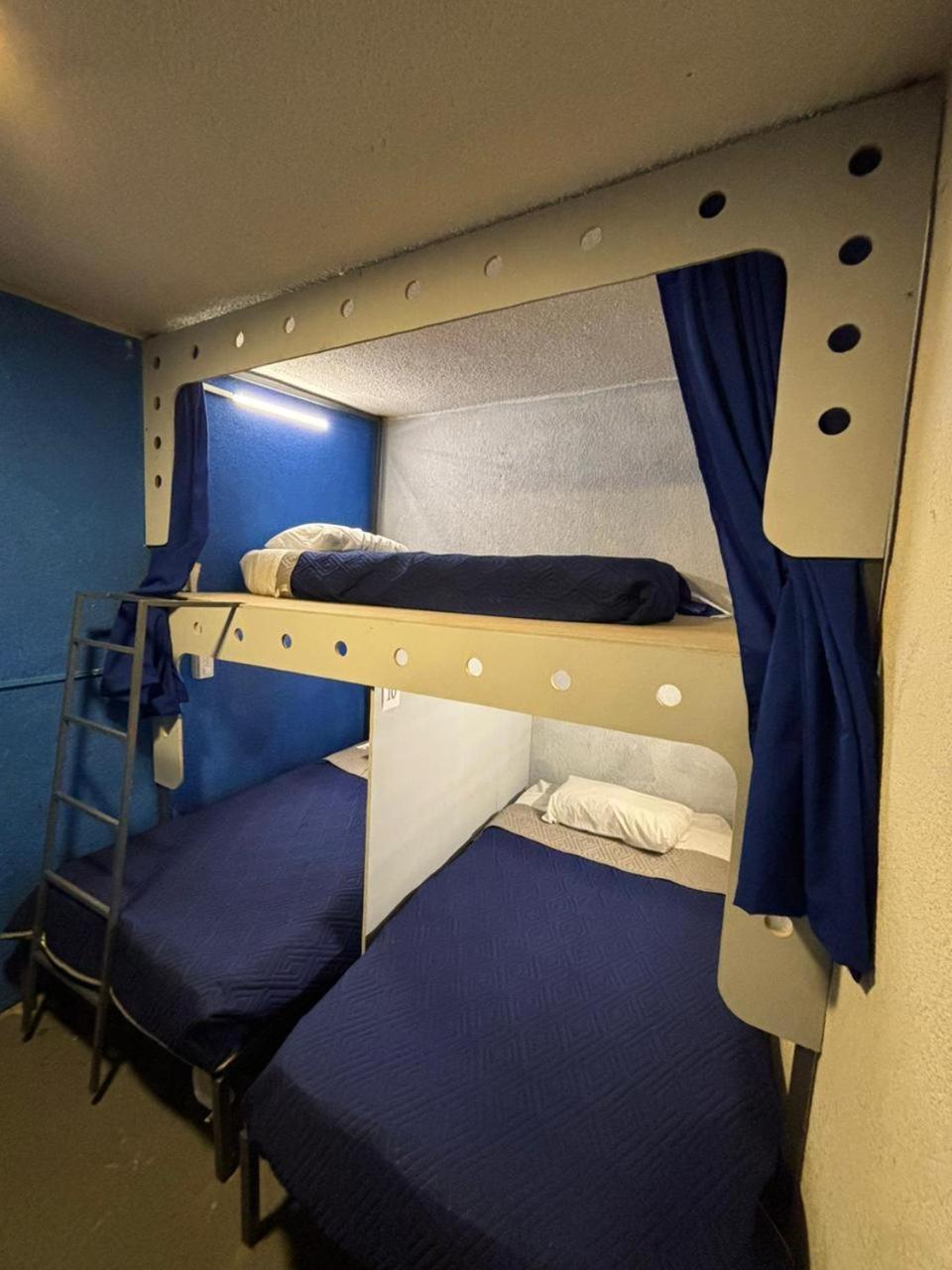 Roomies Hostel - World Trade Center Mexico City Luaran gambar